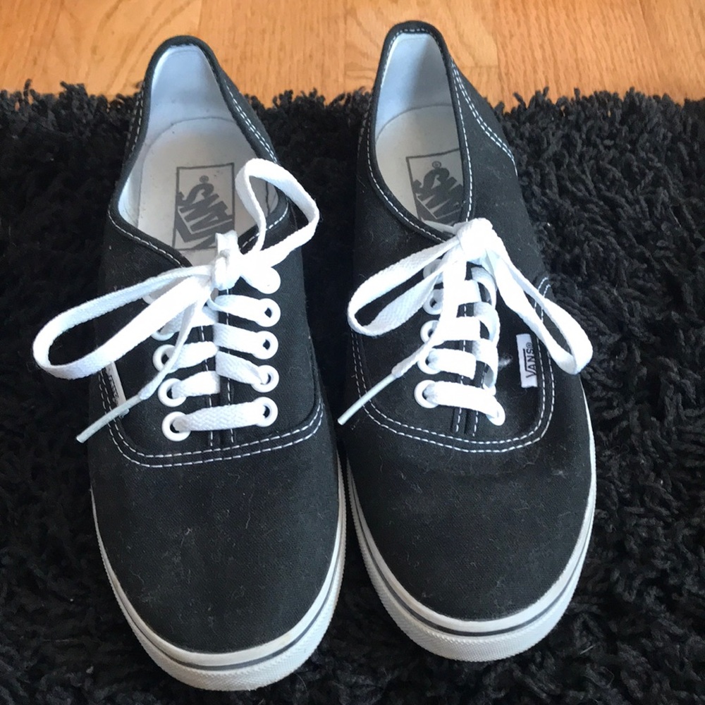 Black vans